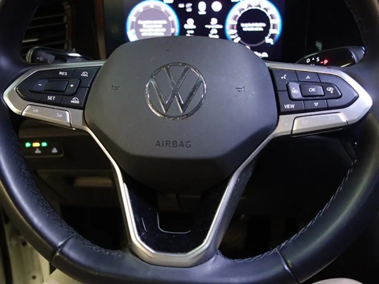 Volkswagen Tiguan 1.5 eTSI DSG 96kW — معرض صور السيارة 9