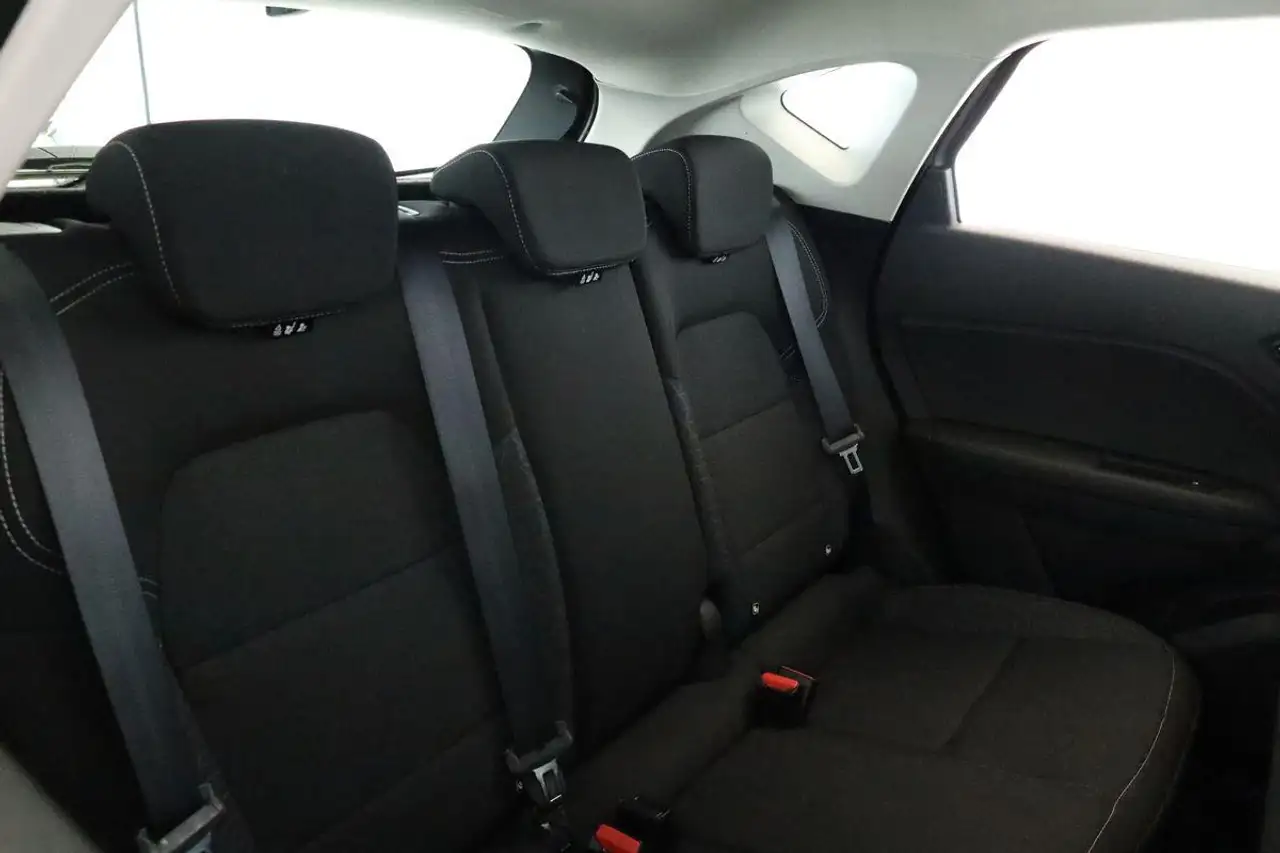 Renault Captur TCe 90 Equilibre LED Klima App SitzHZ PDC — معرض صور السيارة 12