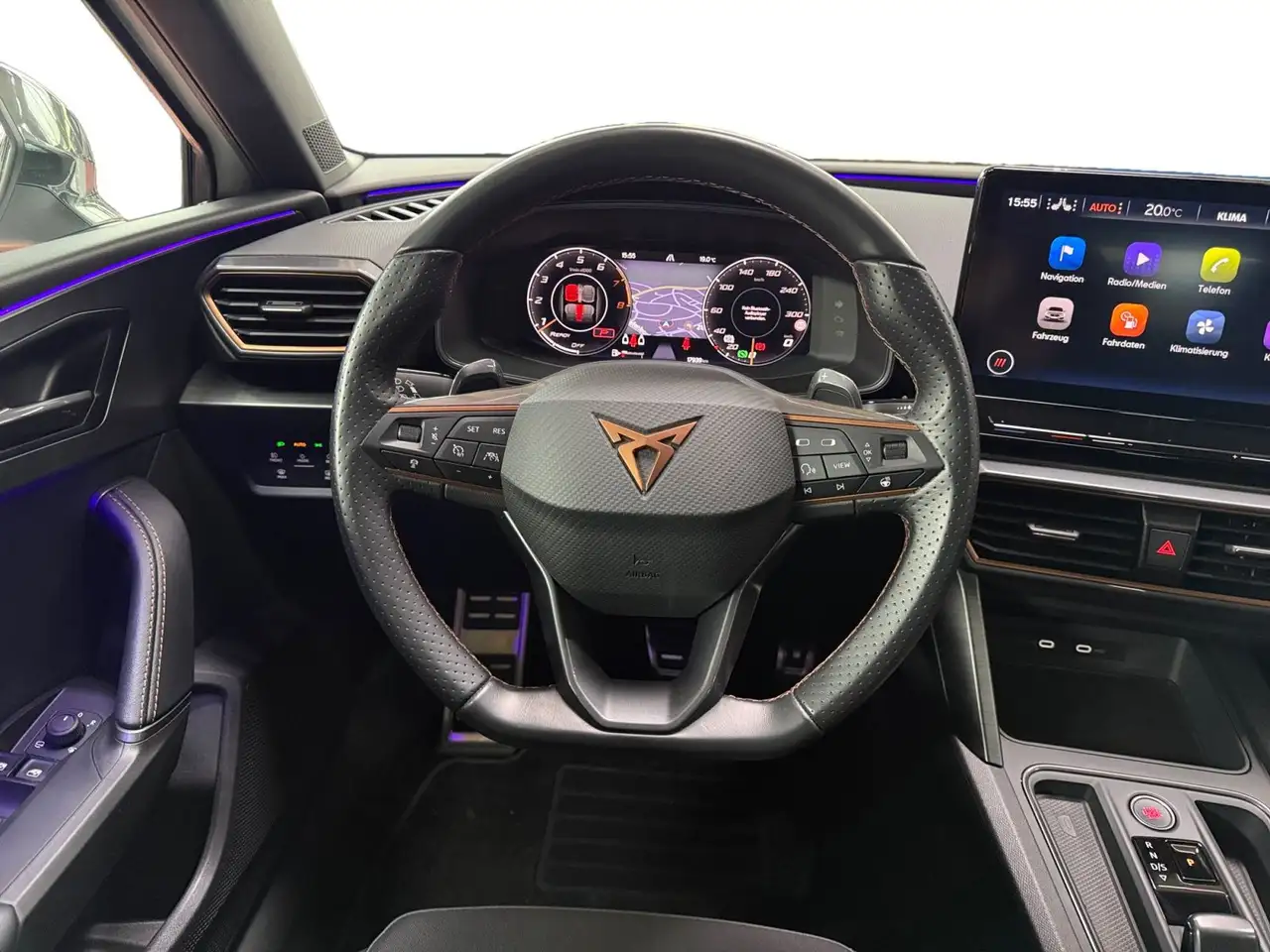 CUPRA Leon VZ 2.0 TSI LED/Pano/Assist/Navi/uvm. — معرض صور السيارة 12