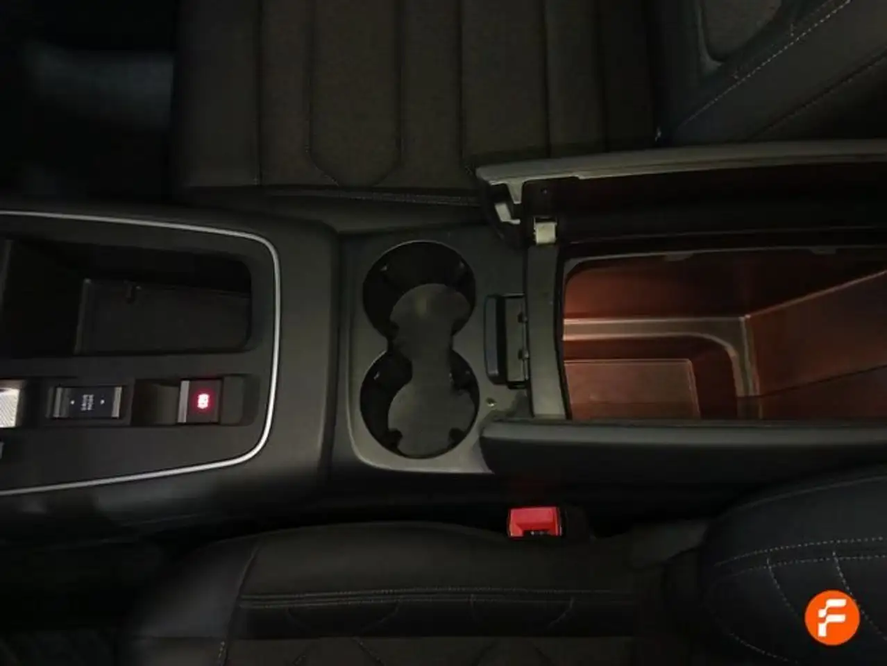 Citroen C5 Aircross HYBRID 100kW (136CV) e-DCS6 Max — Galería del vehículo 18