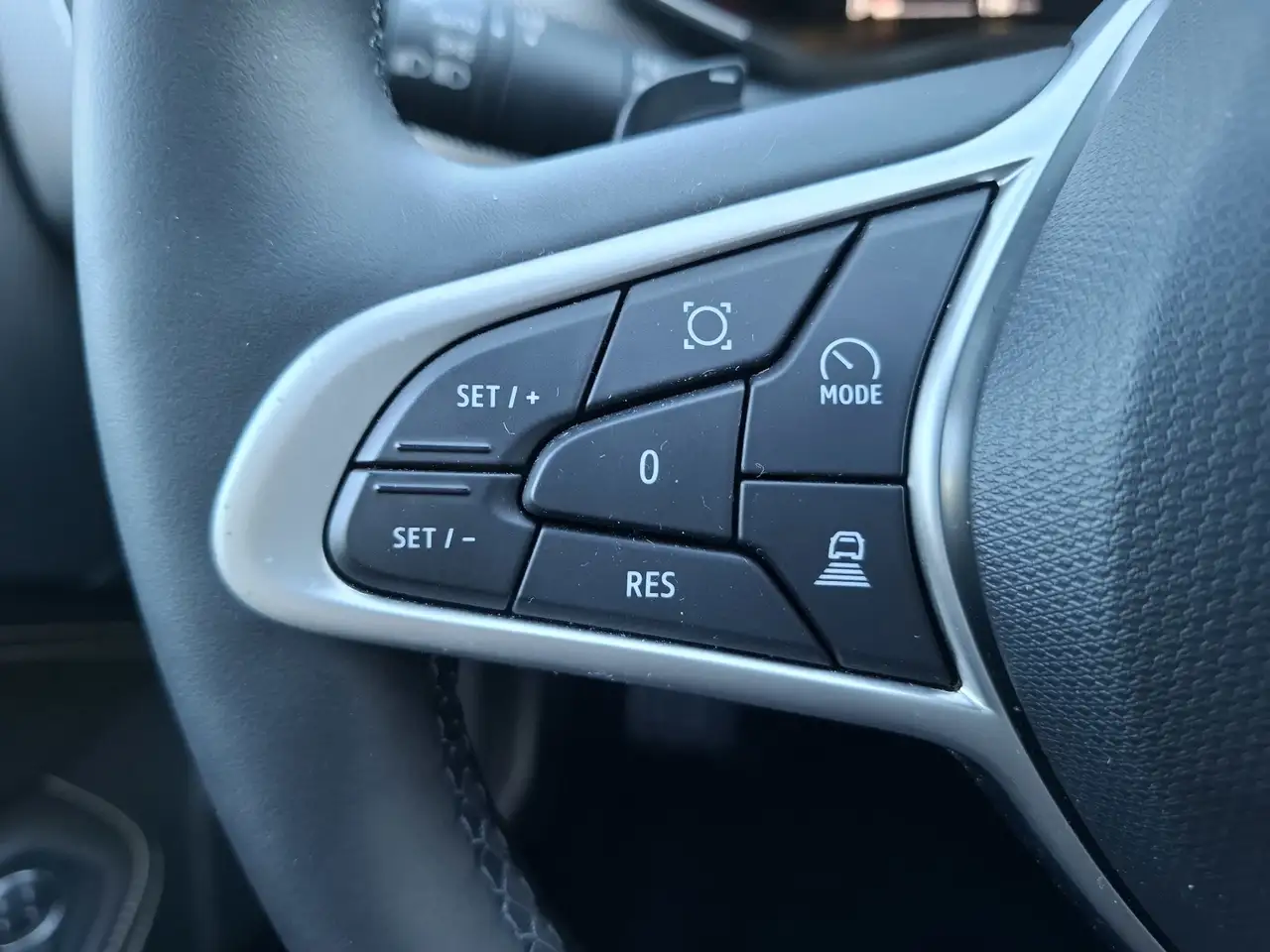Renault Arkana TECHNO Mild Hybrid 140 EDC — Galería del vehículo 20