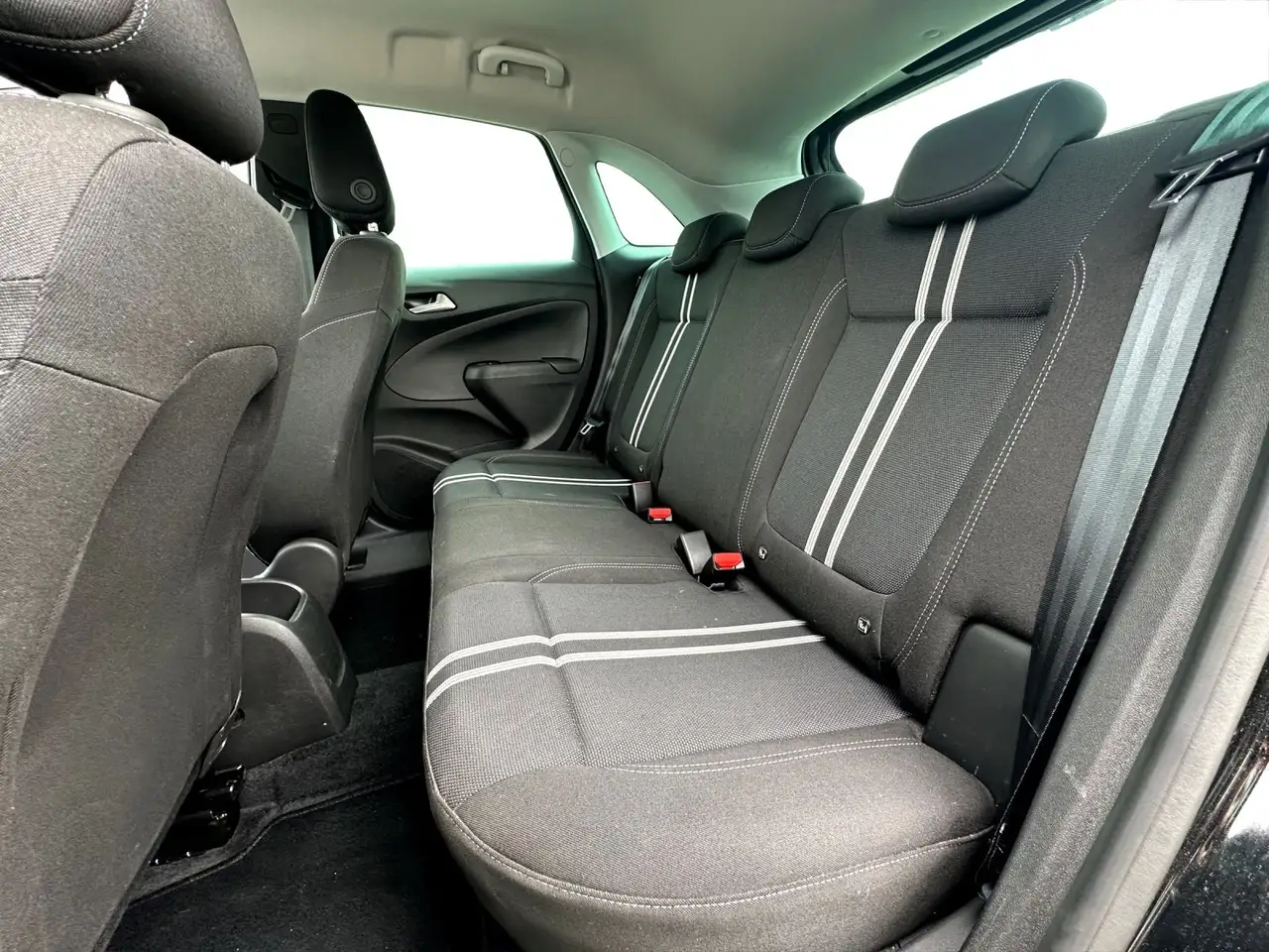 Opel Crossland X 1.2 Turbo KAMERA LED KLIMA CARPLAY — Galerie du véhicule 12