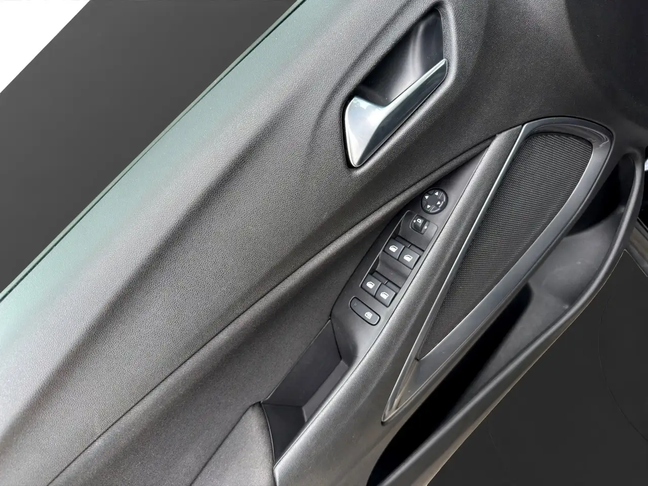 Opel Crossland X 1.2 Turbo KAMERA LED KLIMA CARPLAY — Galerie du véhicule 18