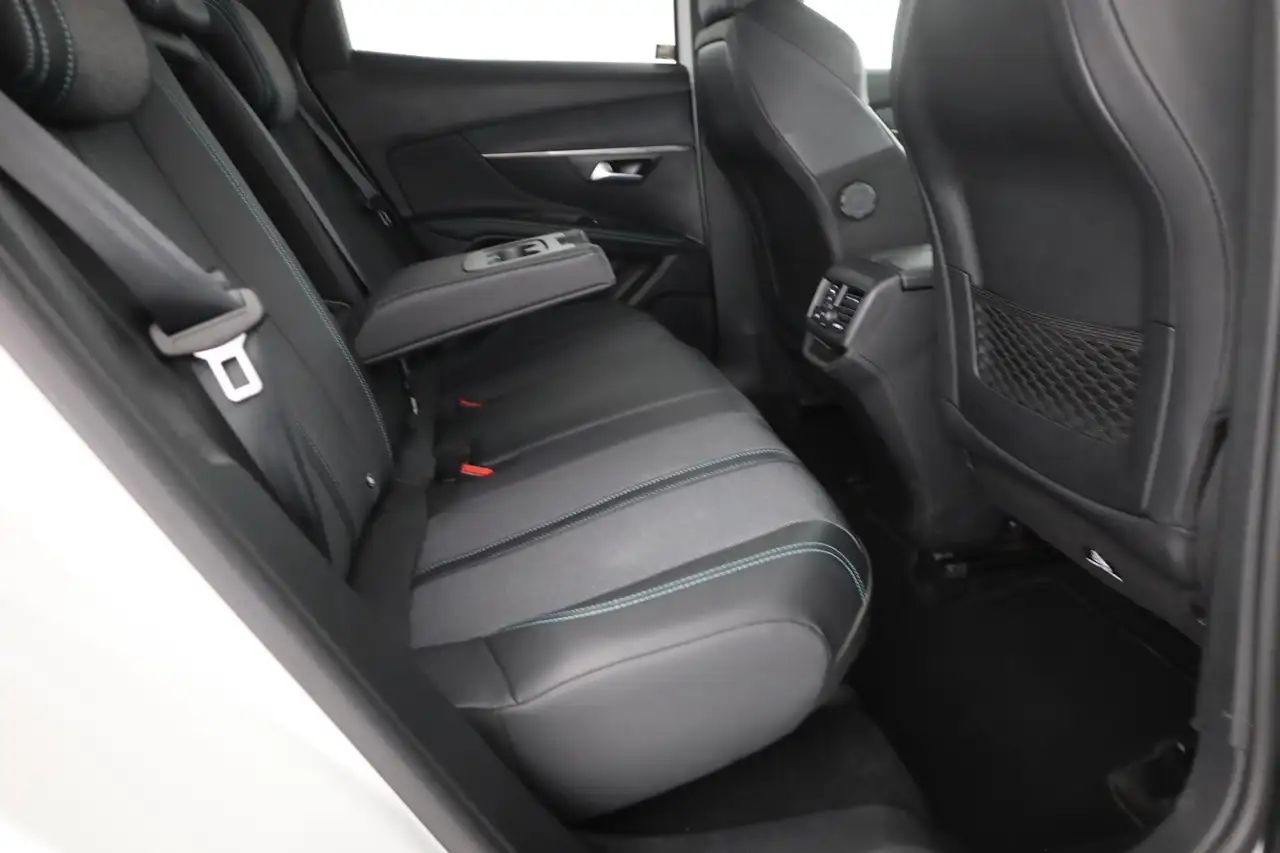 Peugeot 3008 1.2 e-THP Aut. Allure Pack LED Navi Kamera — معرض صور السيارة 26