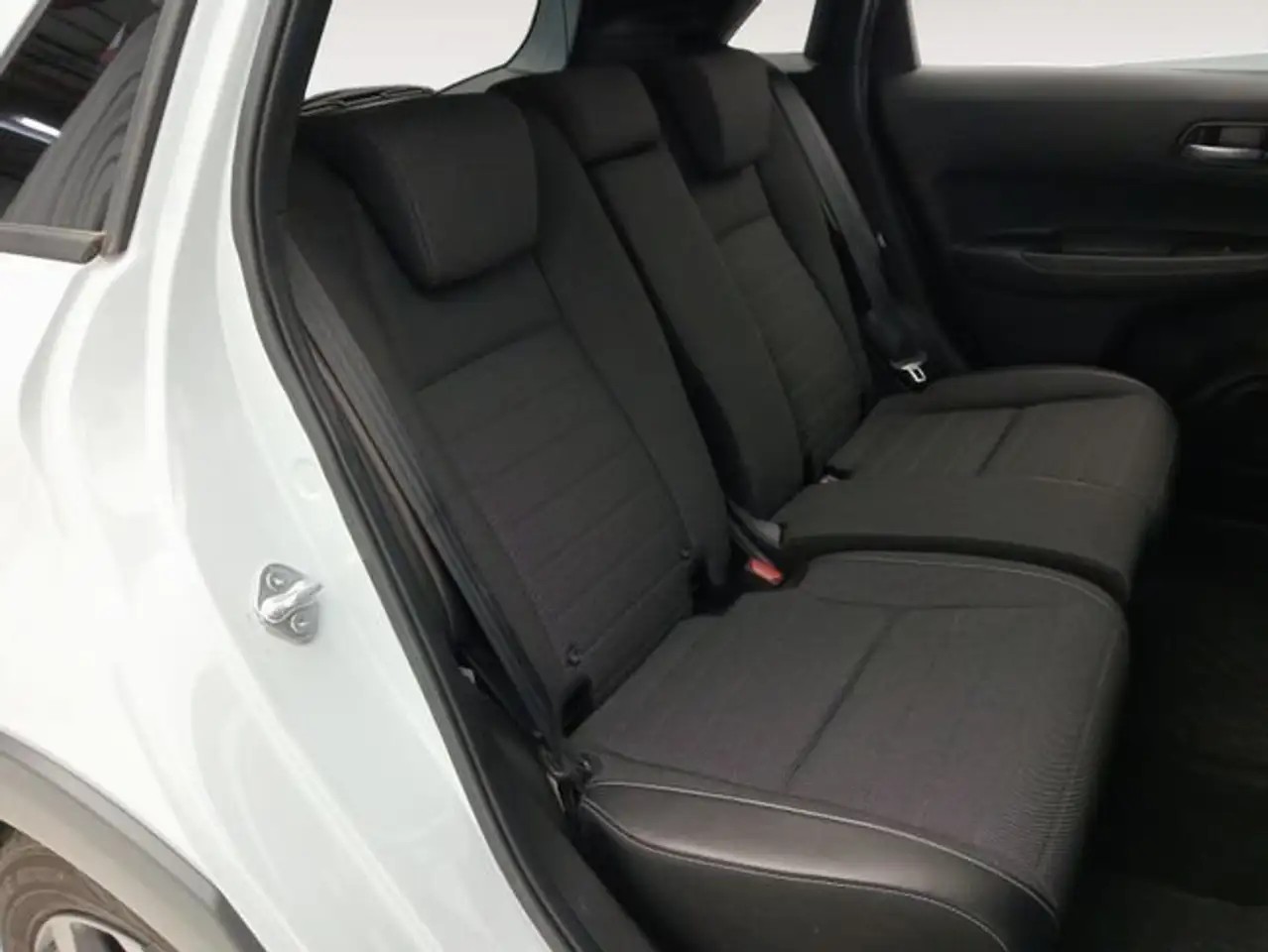 Honda Jazz 1.5 i-MMD ADVANCE — Galerie du véhicule 9