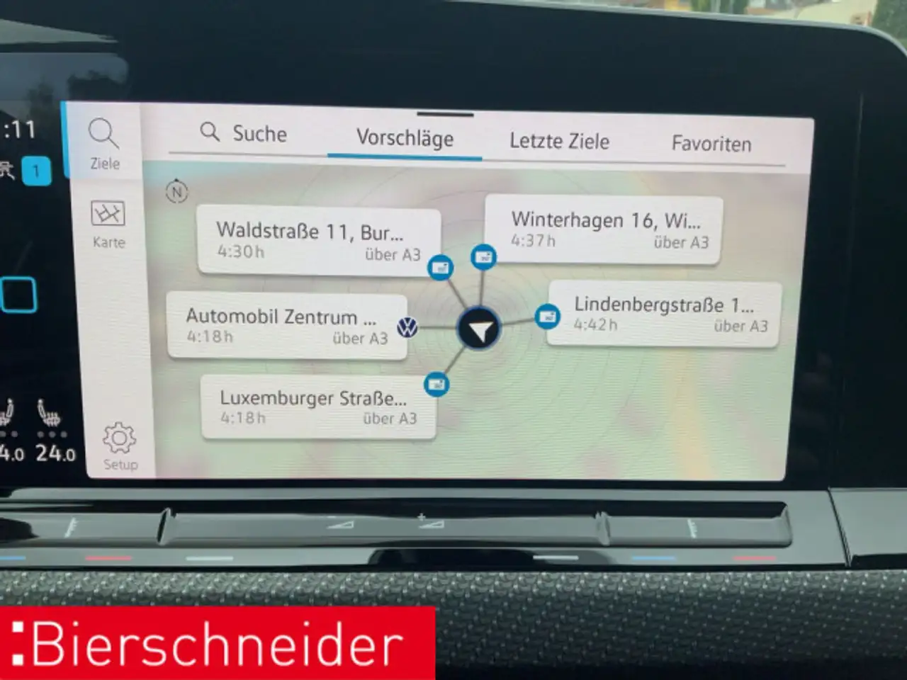 Volkswagen Golf 8 1.5 eTSI DSG R-Line Black AHK MATRIX CAM — Vehicle gallery 19
