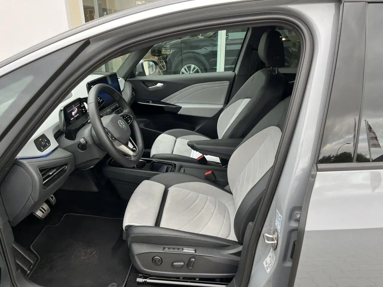 Volkswagen ID.3 Pro Move 58 kWh 2,99 KAM NAVI Travel LED — Galerie du véhicule 7