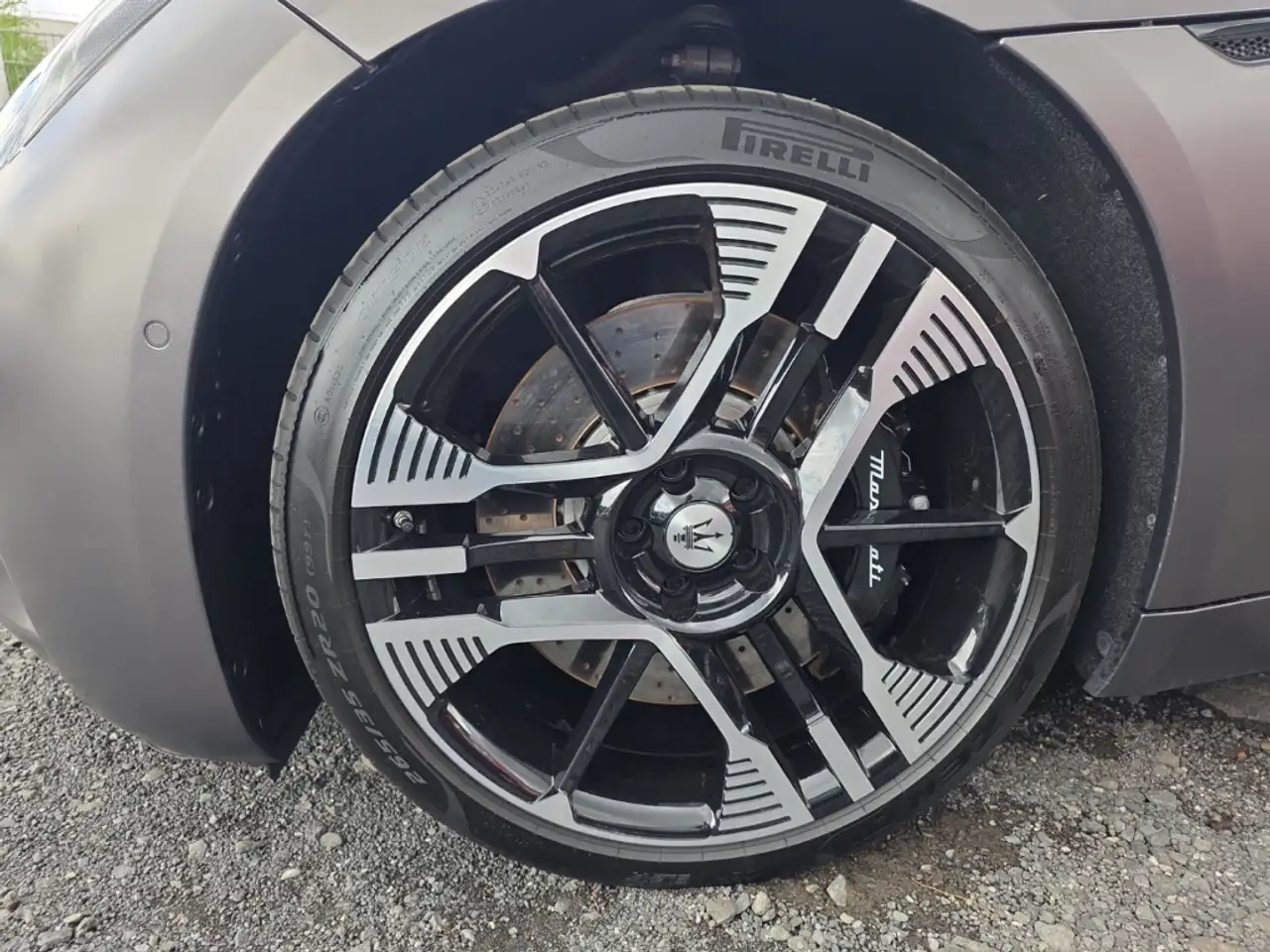 Maserati GranTurismo 560 kW BEV AWD Folgore Matt 4Tkm — Galerie du véhicule 31