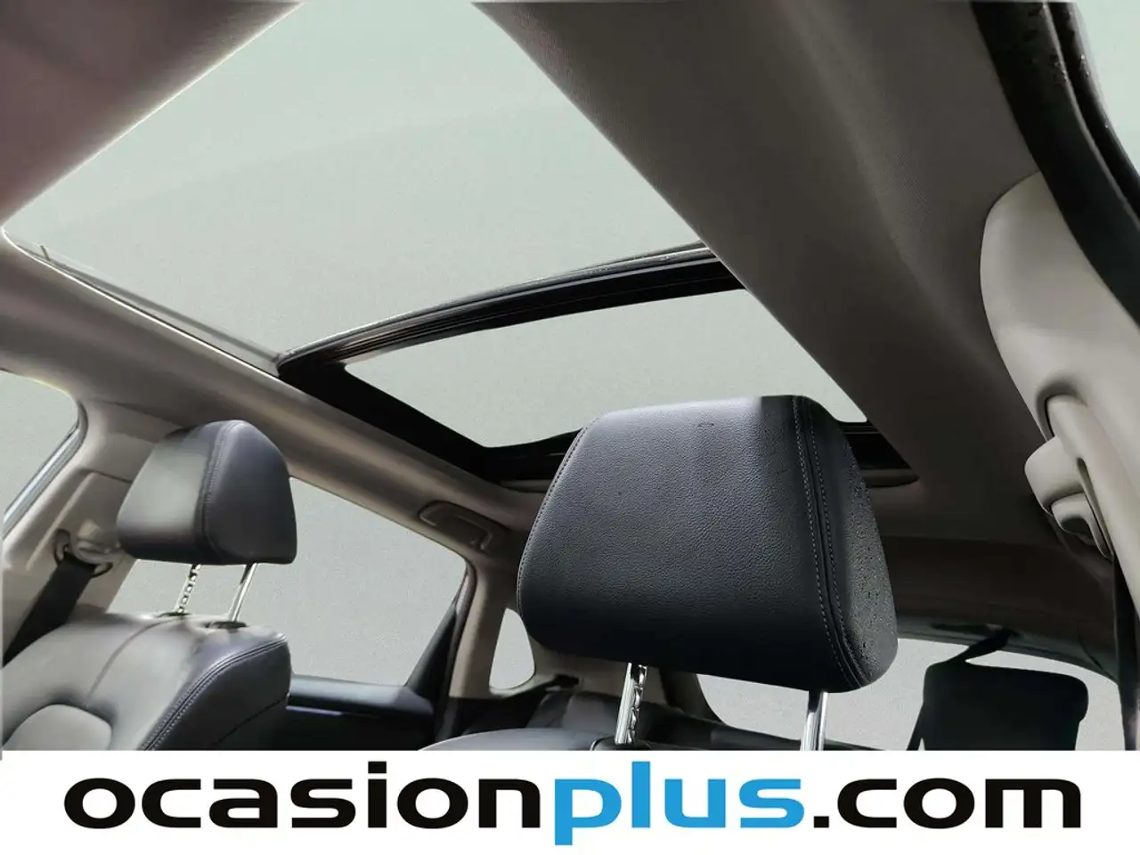 Honda ZR-V 2.0 i-MMD Advance 4x2 — معرض صور السيارة 6