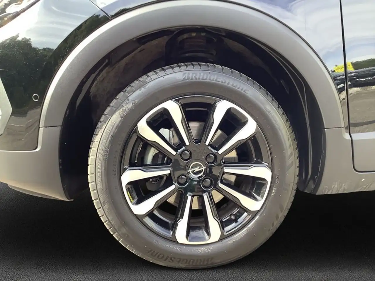 Opel Crossland Crossland 1.2 Elegance — معرض صور السيارة 7