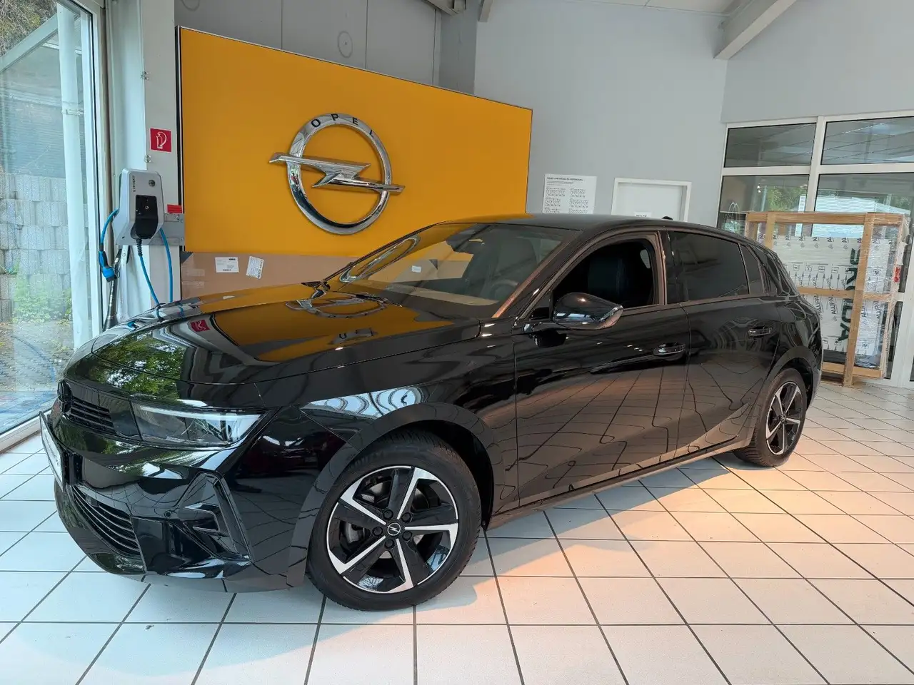 Opel Astra L Lim. 5-trg. GS Navi über Handy+LED+AHK — Olpe