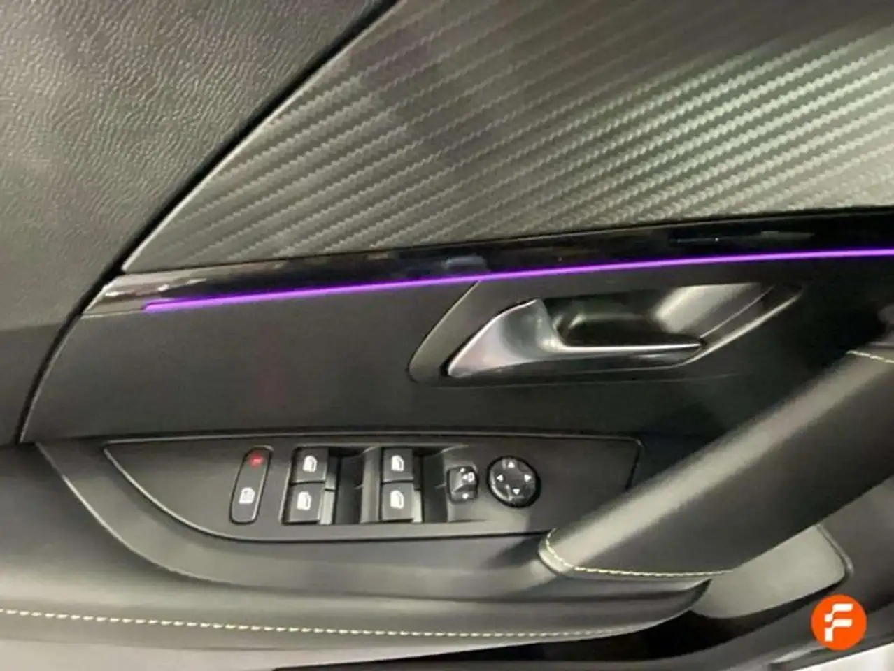 Peugeot 208 GT Puretech 100 — معرض صور السيارة 19
