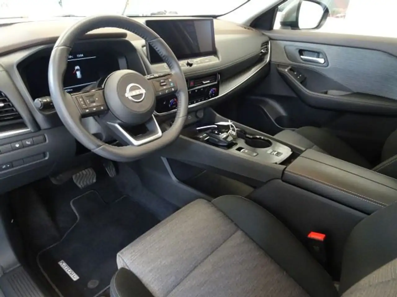 Nissan X-Trail 1.5 VC-T e-Power N-Connecta e-Power Pano — Galería del vehículo 12