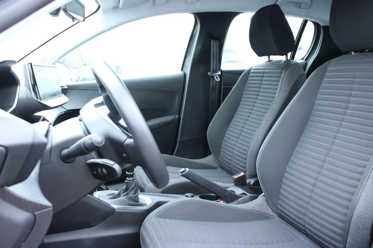 Peugeot 208 1.2 100PS Active NAVI ANDROID KLIMA 10" HD PDC — Vehicle gallery 16