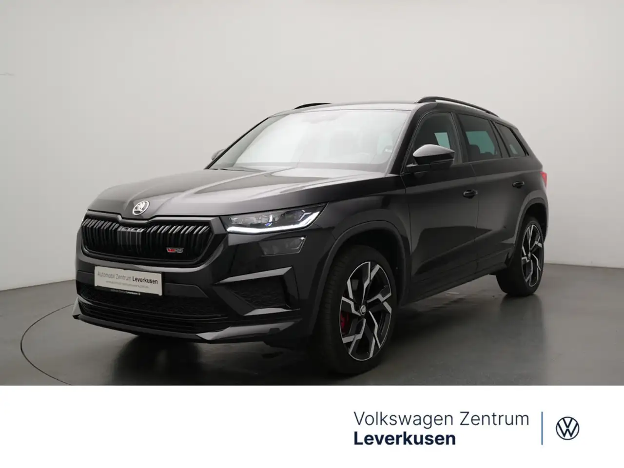 Skoda Kodiaq RS 4x4 MATRIX 7-SITZE AHK DCC KAM ACC — Leverkusen