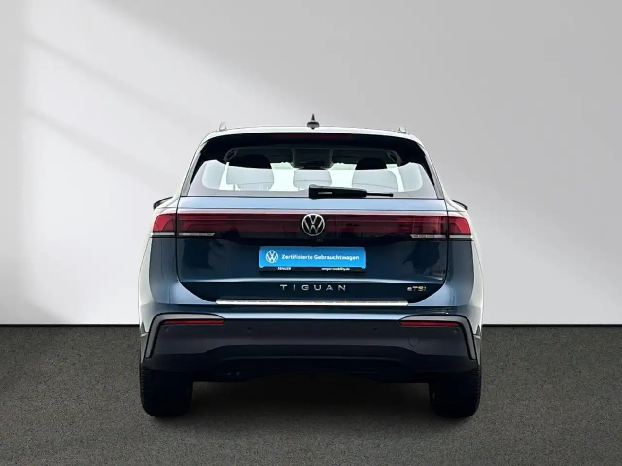 Volkswagen Tiguan Life 1.5 eTSI DSG CarPlay LED ACC Car2X — Galería del vehículo 5