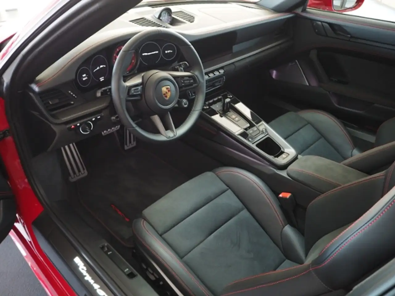 Porsche 992 GTS Targa 992 — معرض صور السيارة 7