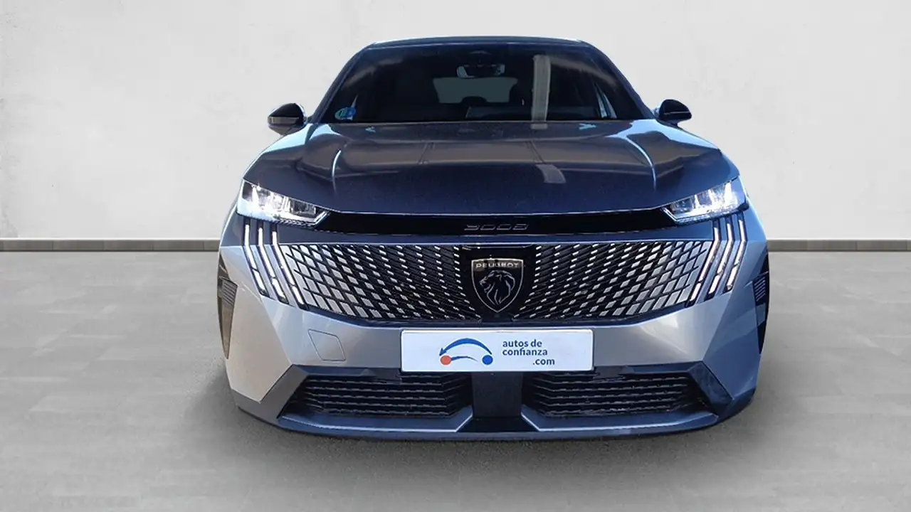 Peugeot 3008 HYBRID ALLURE EDCS6 — Vehicle gallery 5