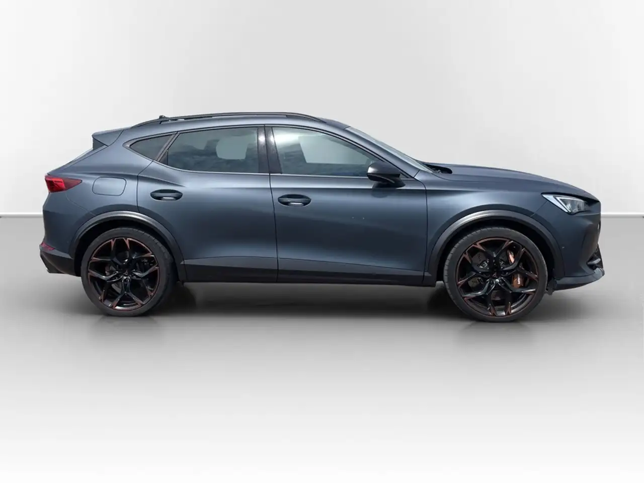 CUPRA Formentor 2.5 TSI DSG 4Drive VZ5 DCC MATT*MATRIX*AKEBONO*... — Galerie du véhicule 6
