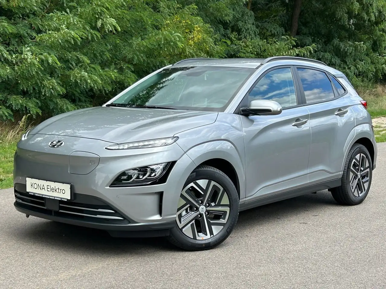 Hyundai KONA Kona EV Trend 150kW MY23*NAVI*RFK*MIETKAUF*MS — Jüterbog