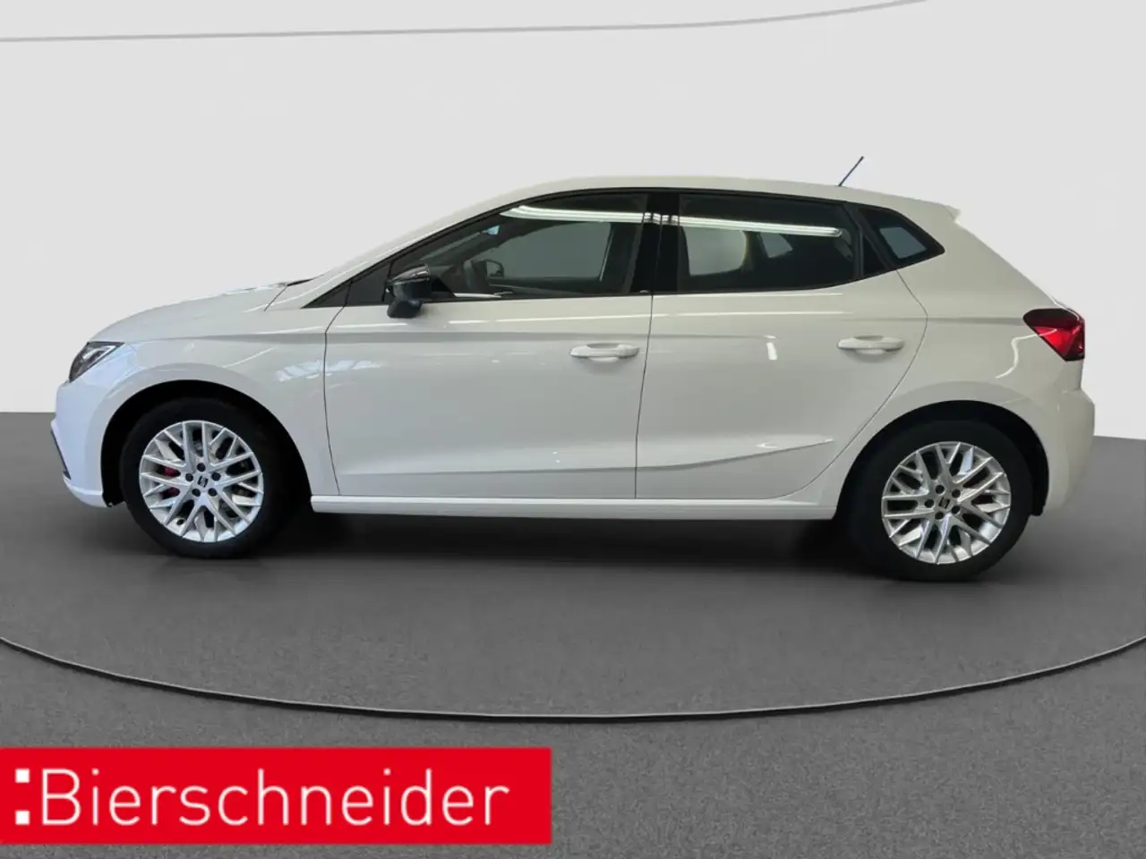 SEAT Ibiza 1.0 TSI FR BEATS NAVI REAR VIEW SHZ — Galería del vehículo 4