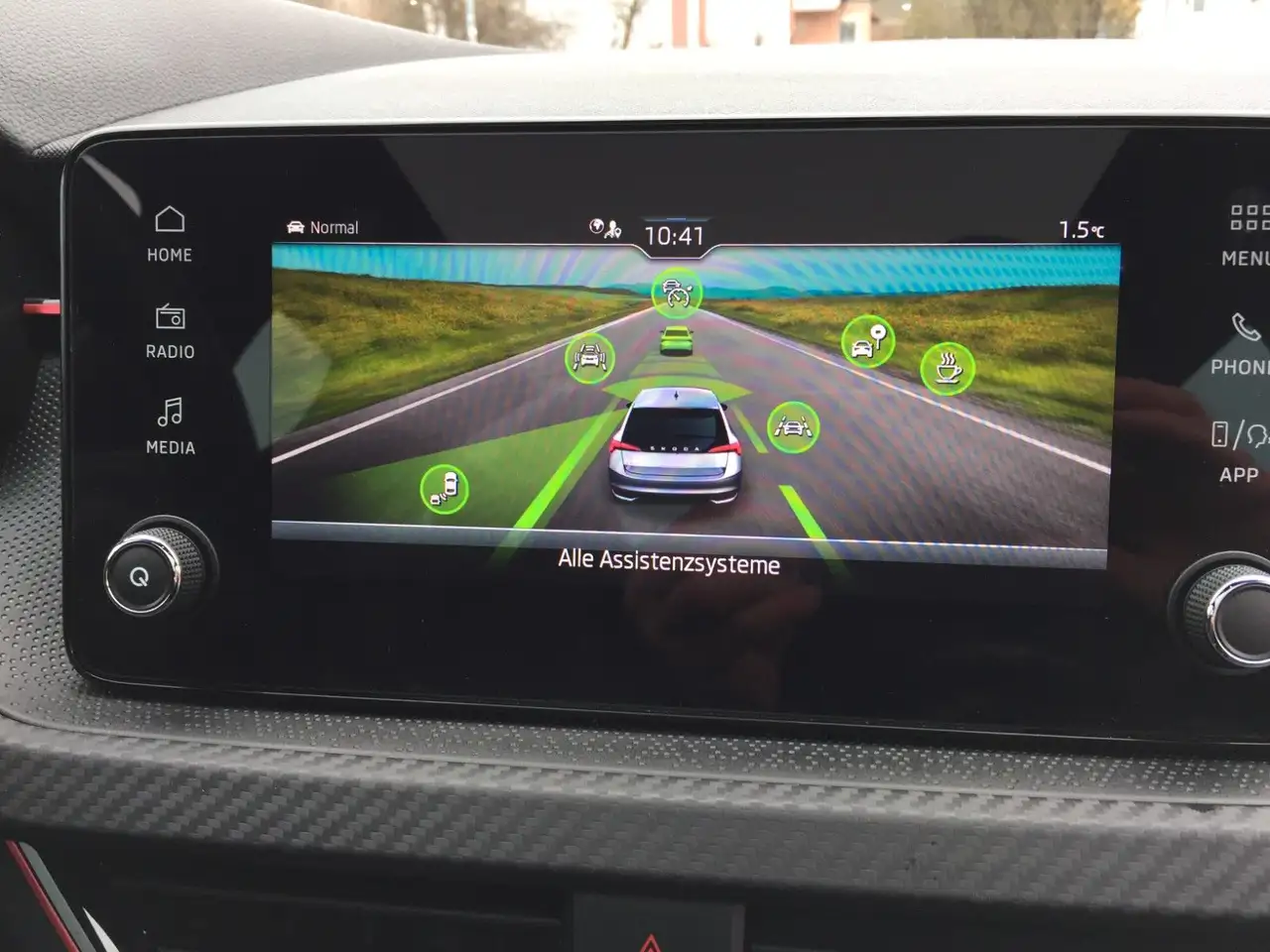 Skoda Scala SCALA MONTE CARLO 150PS DSG 8xASSISTENT 18ZOLL — Galerie du véhicule 15