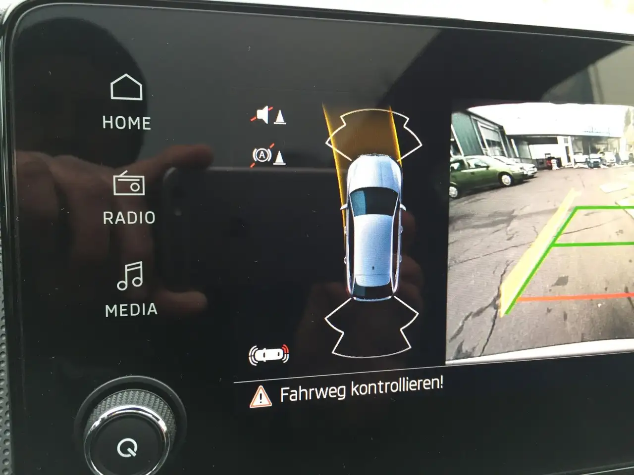 Skoda Scala SCALA MONTE CARLO 150PS DSG 8xASSISTENT 18ZOLL — Galerie du véhicule 18