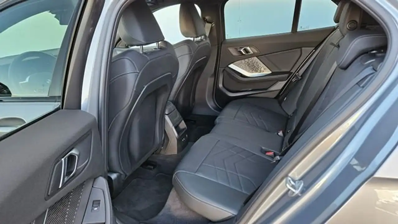 BMW 120 120d M Sport — Galerie du véhicule 31