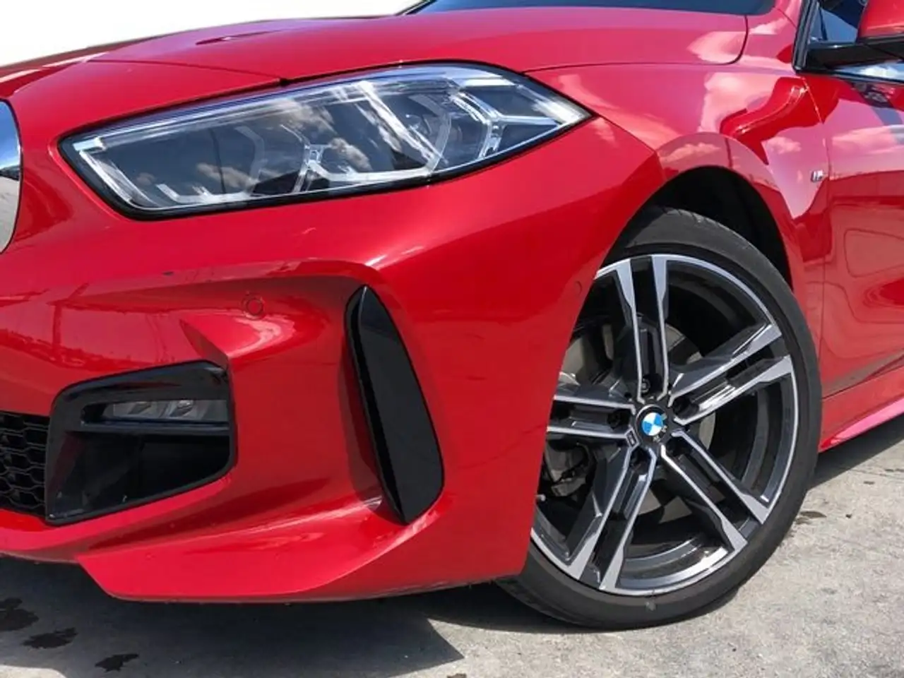 BMW 118 118dA Business — Galería del vehículo 6