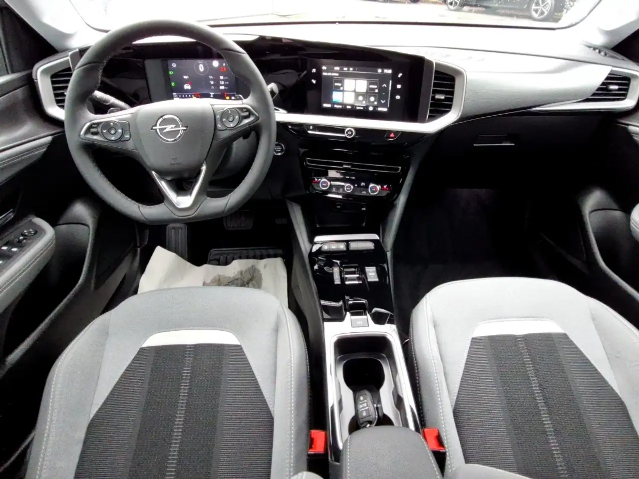 Opel Mokka 1.2 Elegance AT RÜCKFAHRKAMERA|SHZ|LRHZ — معرض صور السيارة 9
