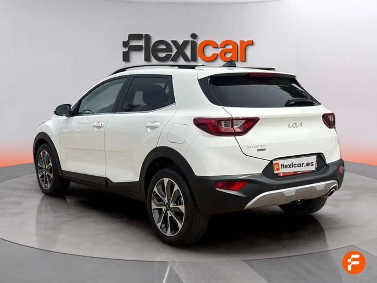 Kia Stonic 1.0 T-GDi 74kW (100CV) MHEV MT Concept — Vehicle gallery 5