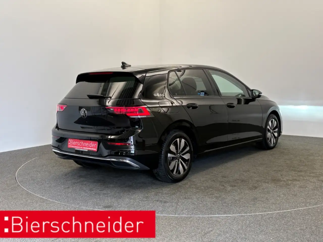 Volkswagen Golf 1.5 eTSI DSG GOAL IQ-LIGHT DIGITAL COCKPIT KAMERA — معرض صور السيارة 5