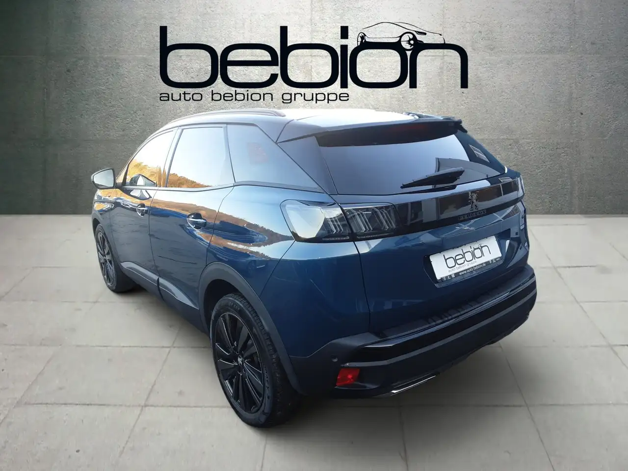 Peugeot 3008 Hybrid 136 e-DSC6 GT ACC Navi PDC Pano — Galerie du véhicule 12
