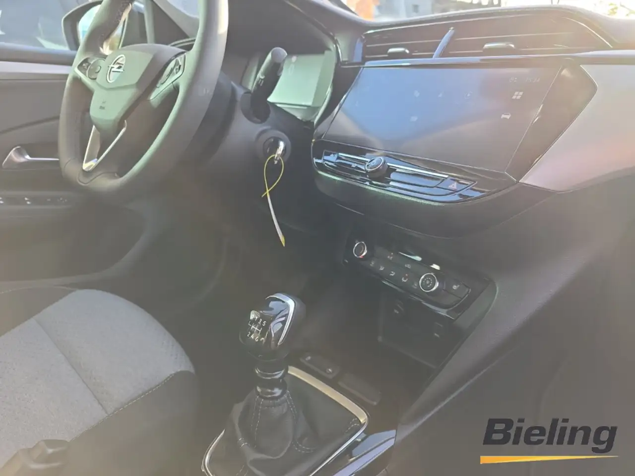 Opel Corsa 1.2l Turbo, Klima, PDC mit Kamera, SHZ — معرض صور السيارة 8