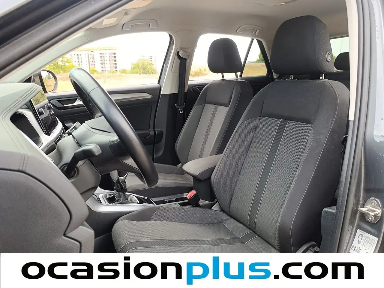 Volkswagen T-Roc 1.0 TSI Life 81kW — Vehicle gallery 10