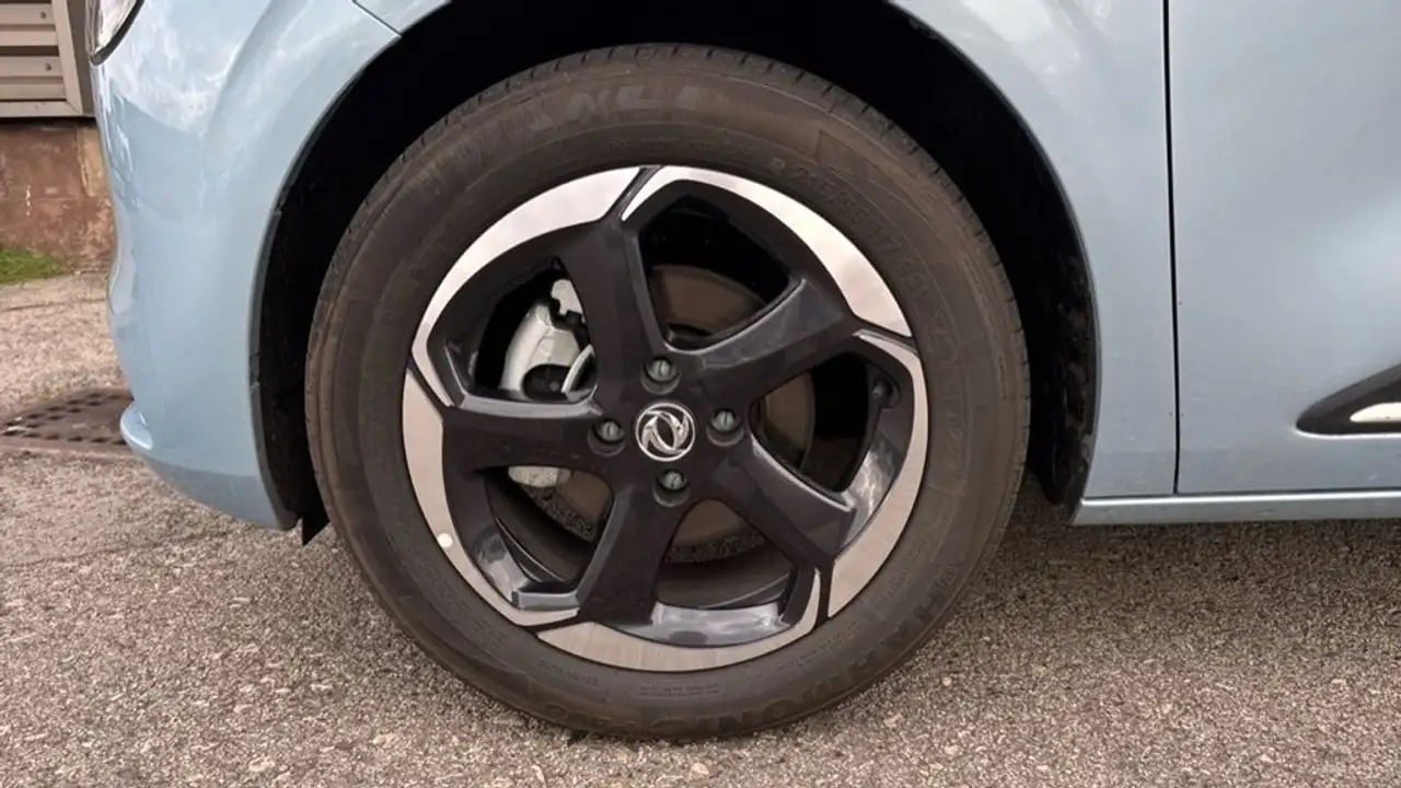 Dongfeng Box BEV 42KWH 70KW PLUS 95CV 5P — Galería del vehículo 10