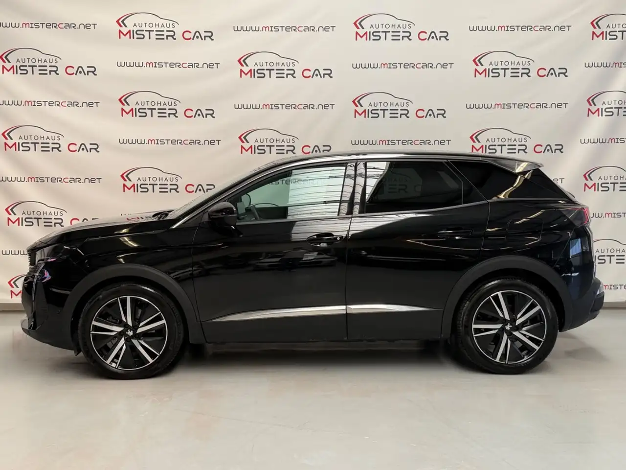 Peugeot 3008 1.6 PHEV ACC/LED/KAM/SPUR/TOT/KEY/19ALU — Galerie du véhicule 2