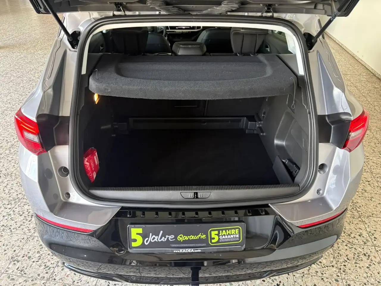 Opel Grandland 1.2 Turbo GS Line AHK+LED+SHZ+2xKlima — Galerie du véhicule 23