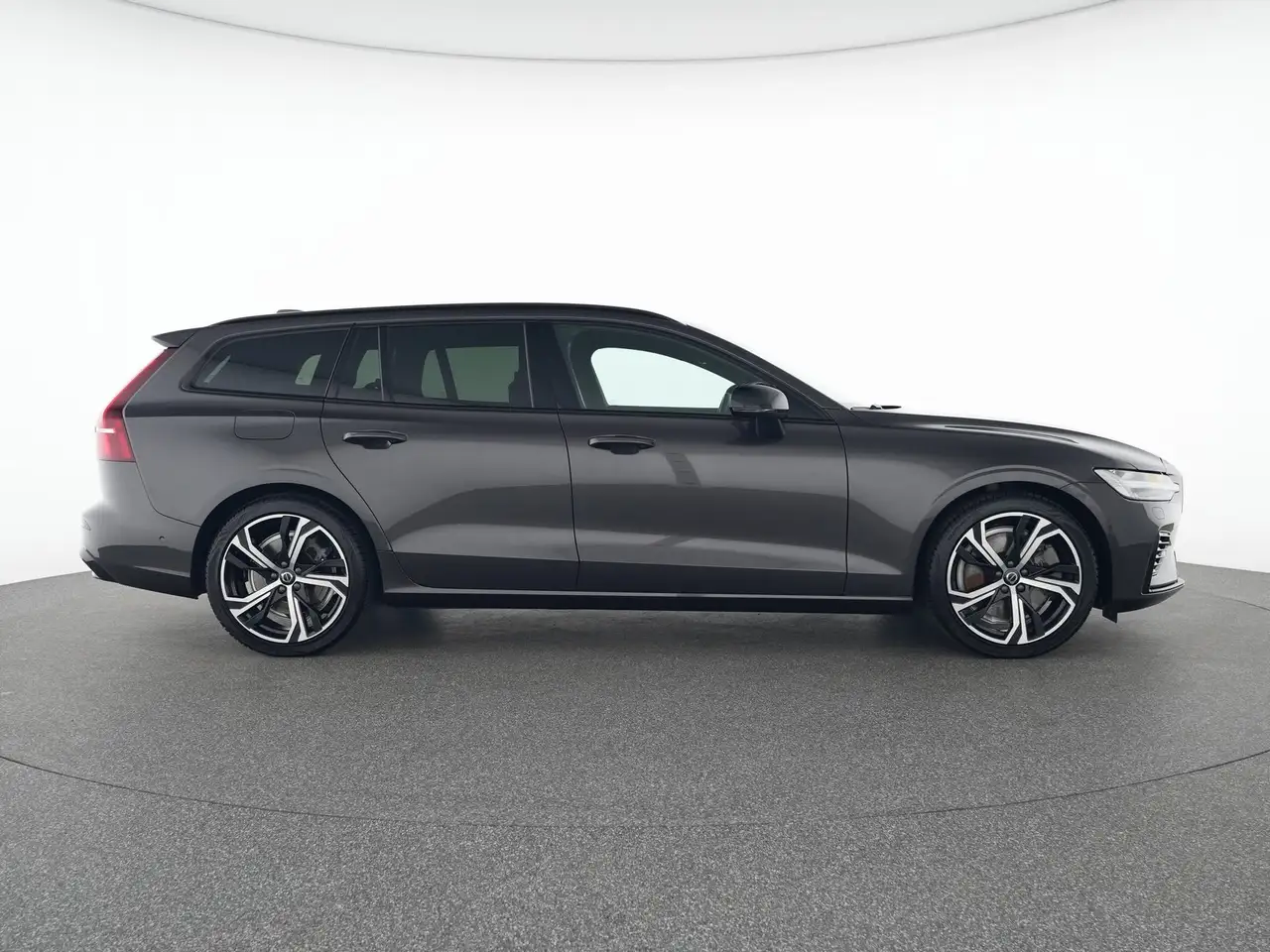 Volvo V60 T8 Recharge AWD Geartronic Plus Dark — Galerie du véhicule 12