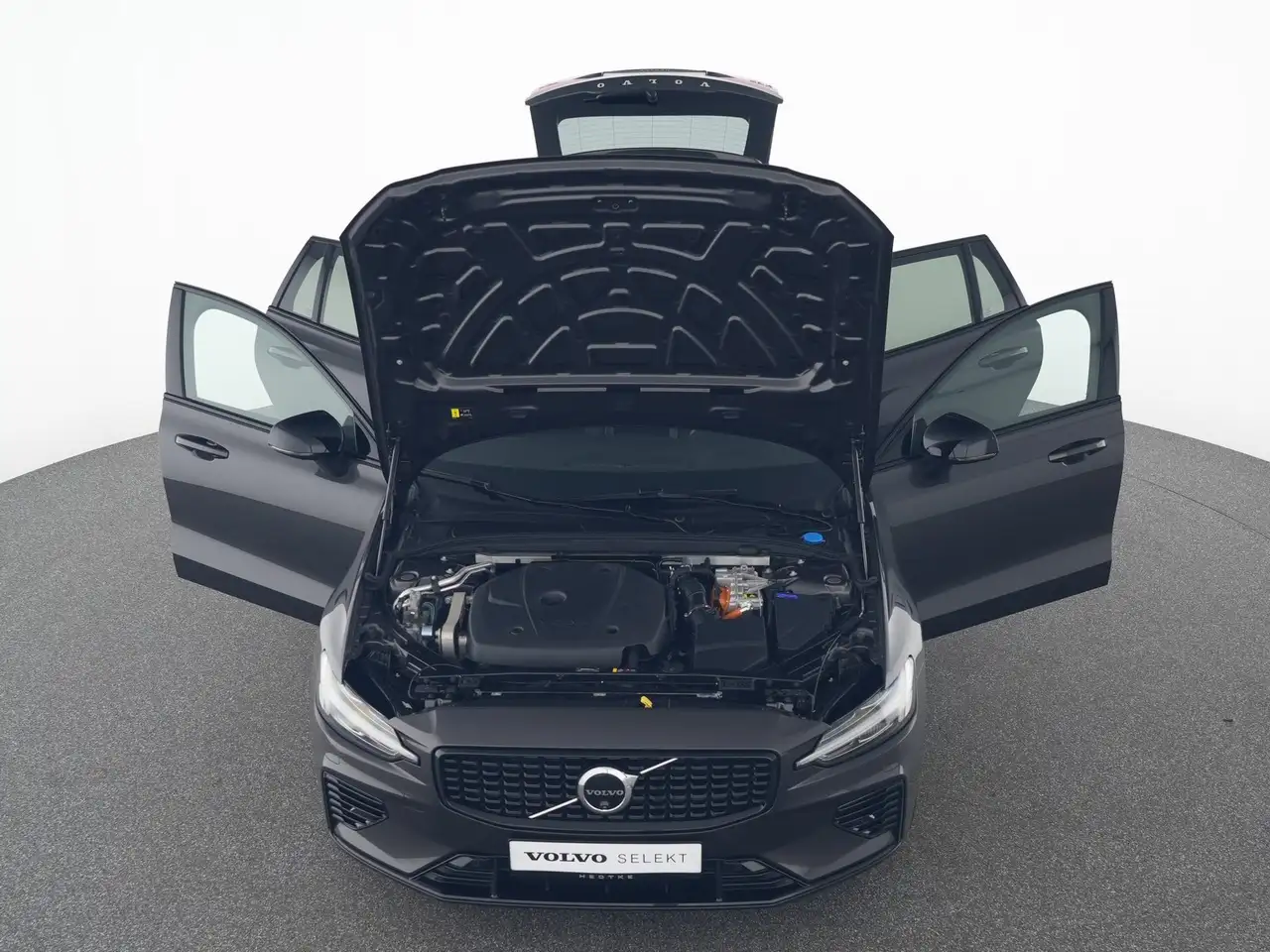 Volvo V60 T8 Recharge AWD Geartronic Plus Dark — Galerie du véhicule 13