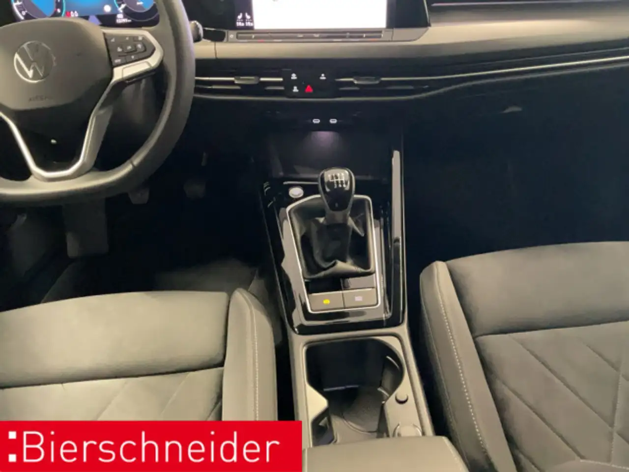 Volkswagen Golf 8 1.5 TSI Style ACC NAVI SHZ CAM LED+ — Galerie du véhicule 15