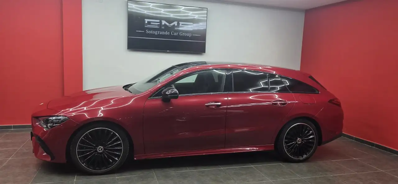 Mercedes-Benz CLA 200 200d — Vehicle gallery 2
