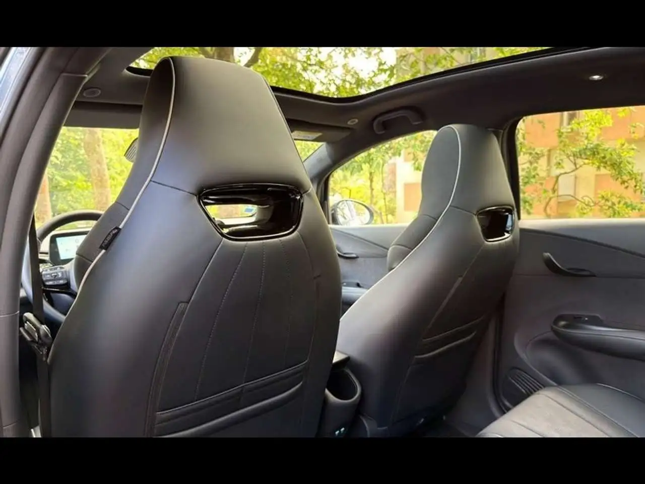 BYD Dolphin Design — Vehicle gallery 10