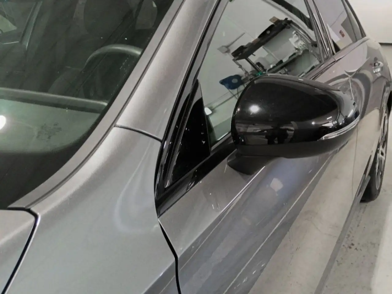 Mercedes-Benz A 250 250e Progressive Line Advanced 8G-DCT — معرض صور السيارة 23