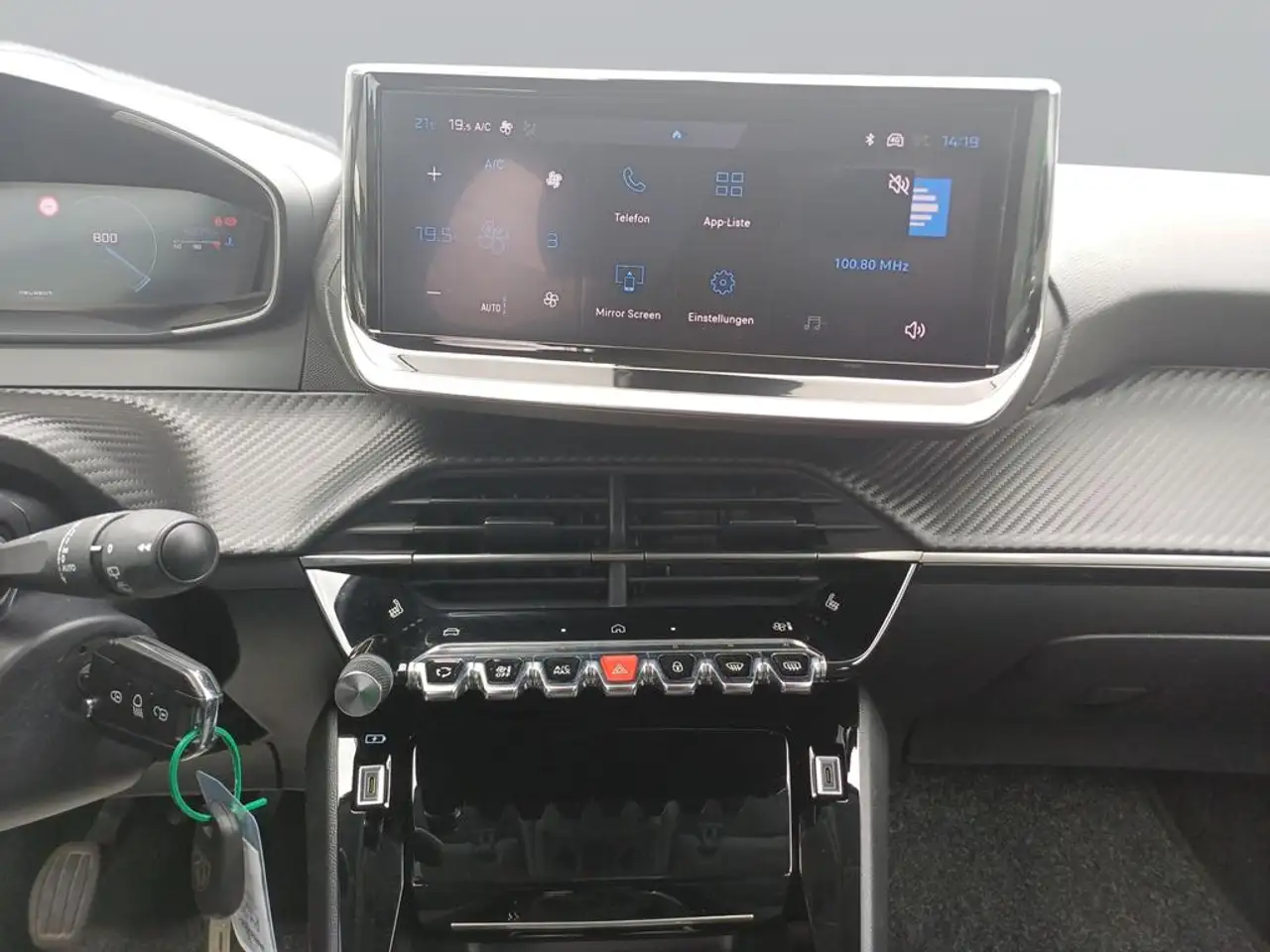 Peugeot 208 Neuer 208 Allure PureTech 100 — Vehicle gallery 12