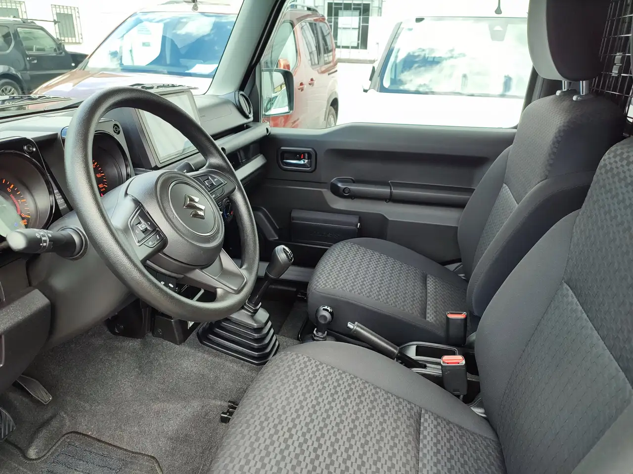Suzuki Jimny Horizon NFZ Klima/Cam/Navi/Sitzhzg — Vehicle gallery 11
