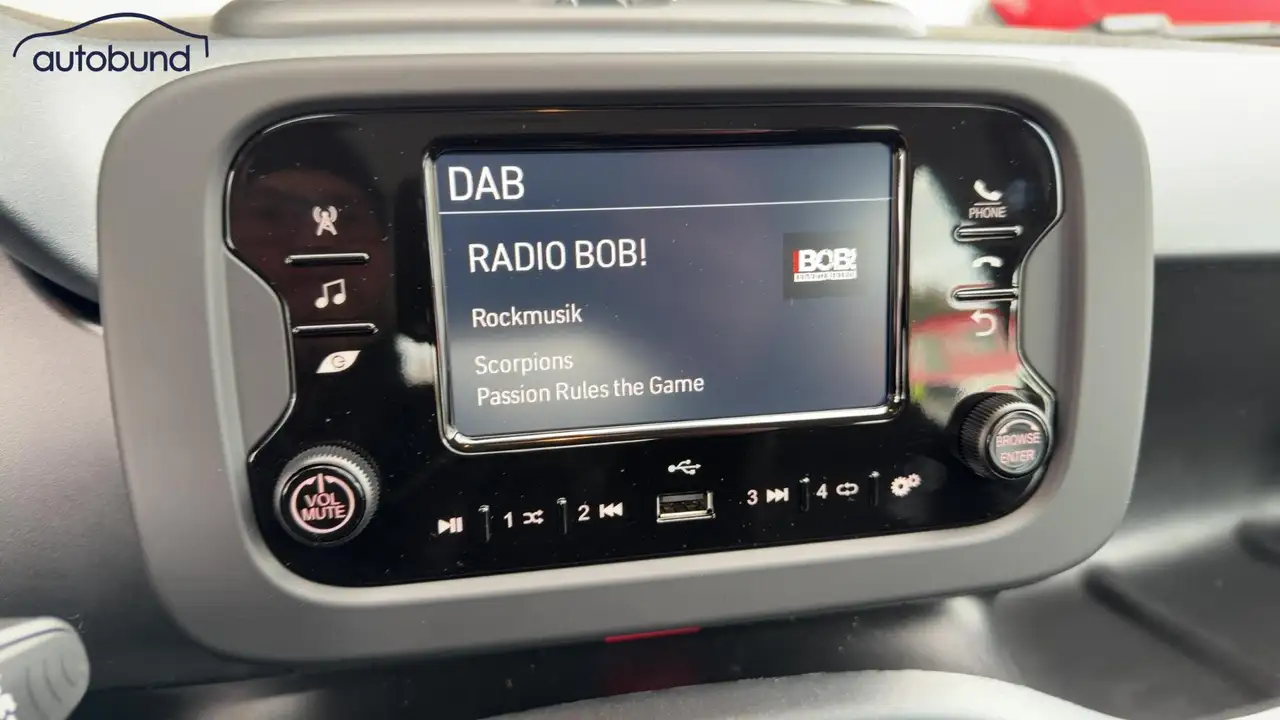 Fiat Panda Base — Galerie du véhicule 13