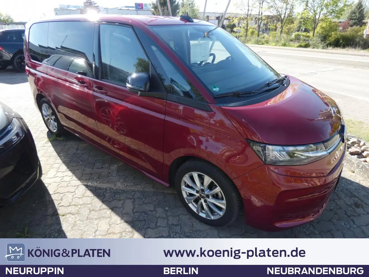 Volkswagen T7 Multivan 2.0 TSI Life (EURO 6e) Klima Navi Rückfahrkamera — Berlin / Tegel