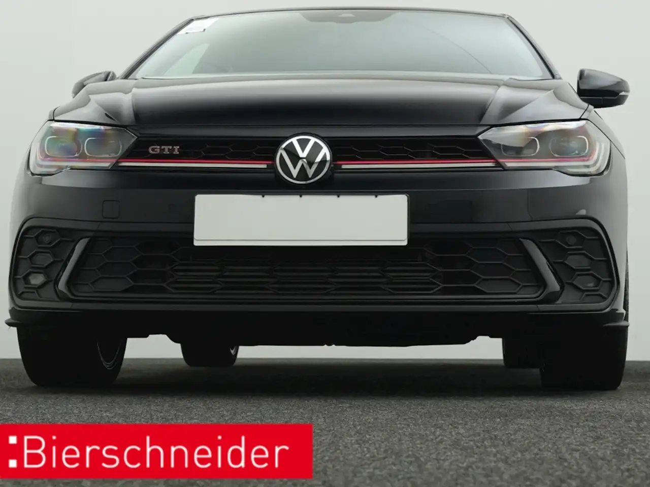 Volkswagen Polo GTI 2.0 TSI DSG LED NAVI PANO KAMERA ACC — Vehicle gallery 31