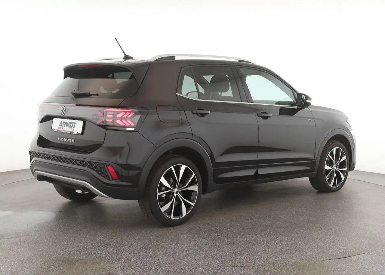 Volkswagen T-Cross 1.5 TSI DSG R-Line IQ.LIGHT Navi ACC Kam — معرض صور السيارة 5